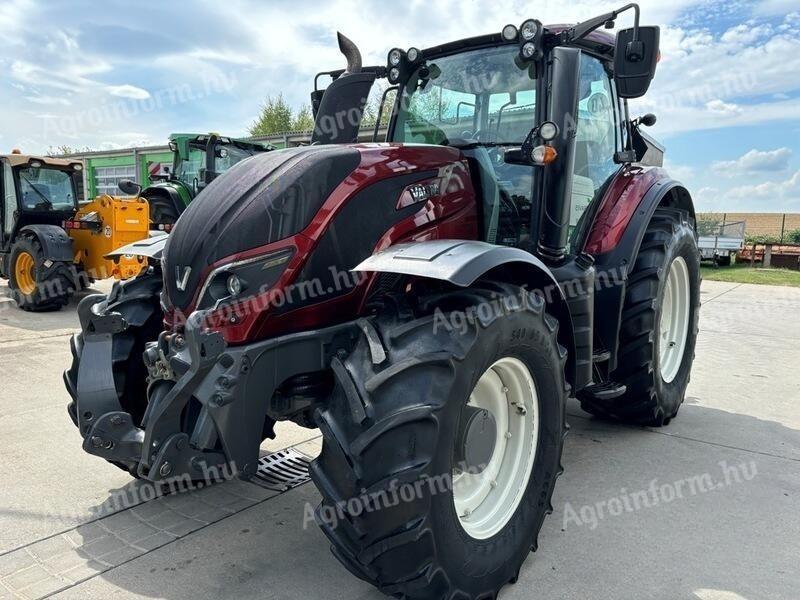 Valtra T144 V MR19 Versu Traktor