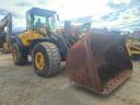 Volvo L120E front loader