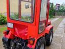 Mali traktor Tomo Vinković TT830S za prodajo s svežo delavnico in orodjem