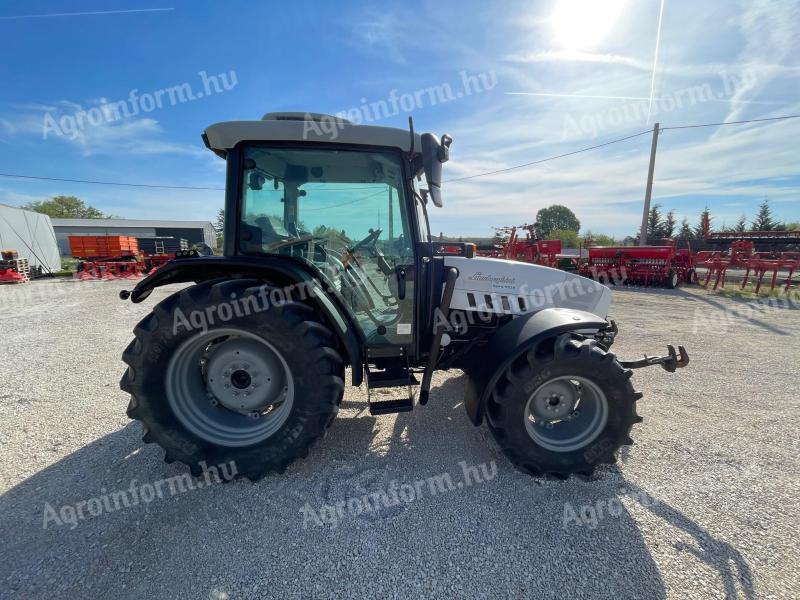 Lamborghini Spire 100.4 tractor for rent/rent machine rental