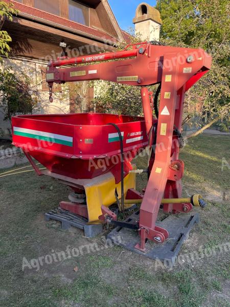 Fertilizer spreader coupled crane