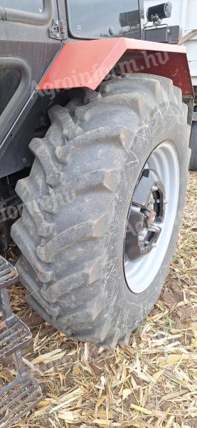 Tractor tires