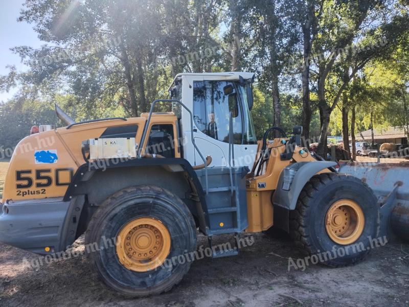 Nakládací stroj Liebherr 550