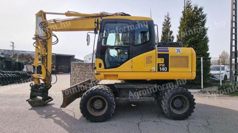 Komatsu PW140 / 2009 / 8000 ore / Poweertilt / Leasing de la 20%