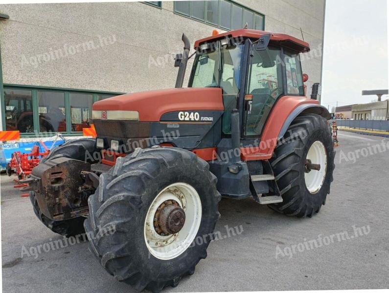 Rezervni del za traktor New Holland G240