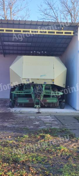 De vânzare Krone Big Pack 128 cube baler