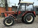 Zetor 6245 v továrenskom stave