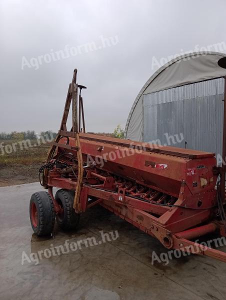 Ih 6200 grain drill