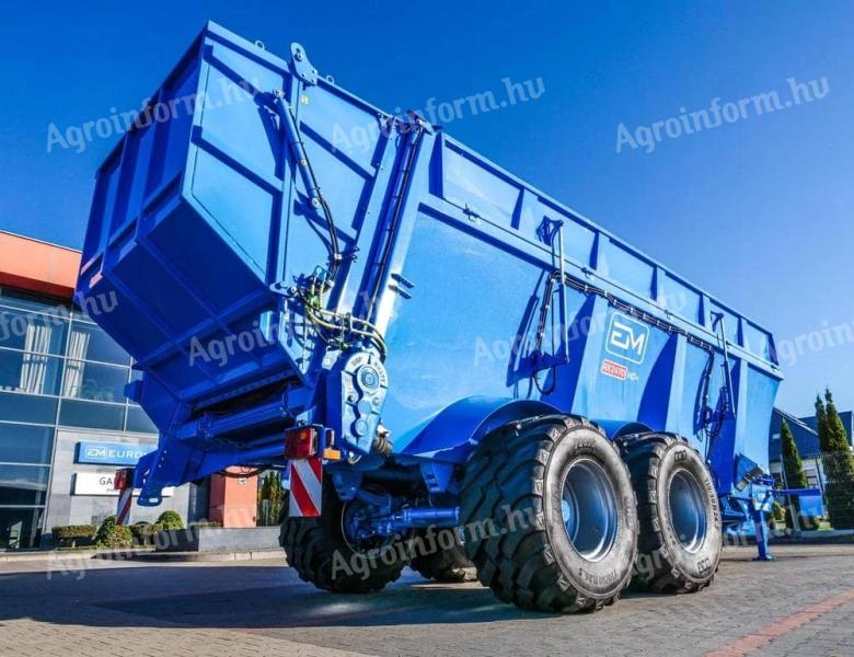 EUROMILK - BUFFALO manure spreader - ROYAL TRAKTOR