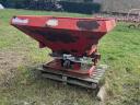 Fertilizer spreader