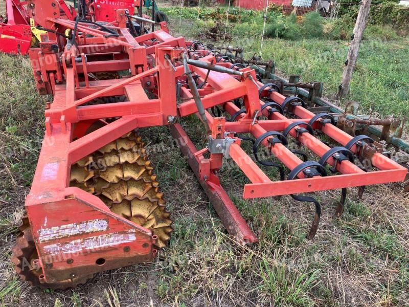 Güttler ploughing compactor