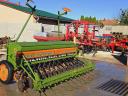 Amazone D8 disc seed drill