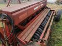 IH-6200 Seeder