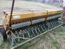 IH-6200 Seeder