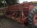 For sale coulters for Kühne-Lajta 32 row seed drill