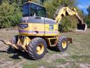 Chainsaw, MTZ tractor, tractor, Komatsu rotary excavator