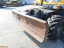 Volvo EW140B rubber wheel excavator