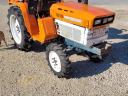 Kubota B1600 small tractor with technician