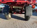 Hardi Navigator 4000 Delta trailed field sprayer