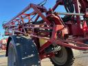 Hardi Navigator 4000 Delta trailed field sprayer