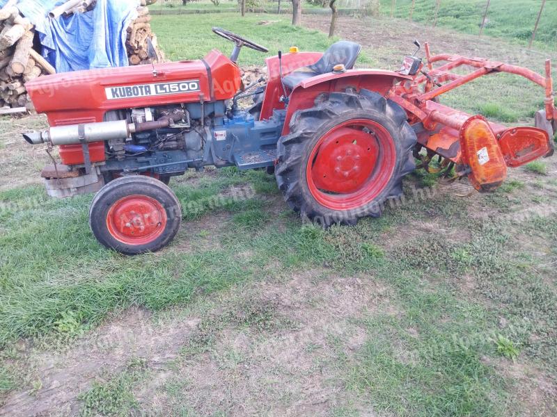 Kubota 15 hp tractor japonez mic cu freză, plug cu 2 capete de vânzare