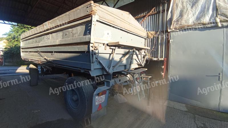 IFA HL 80.11 tipper trailer with red registration plates for sale