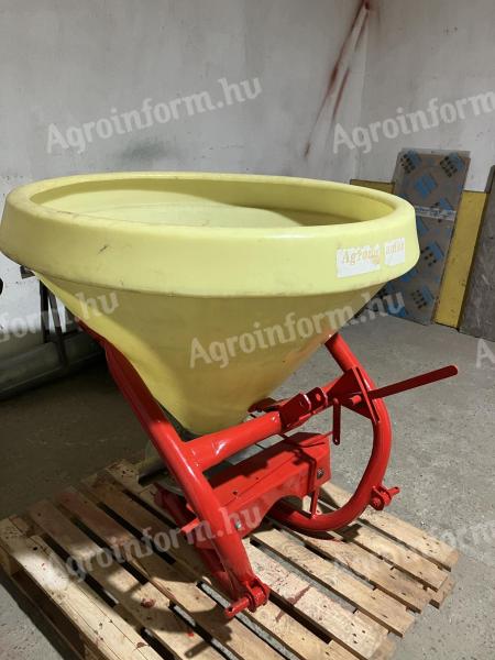 AG-500 fertilizer spreader for sale