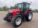 Massey Ferguson 5711M Traktor