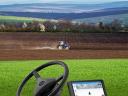 Sveaverken F100 automatic steering system with base station and free RTK