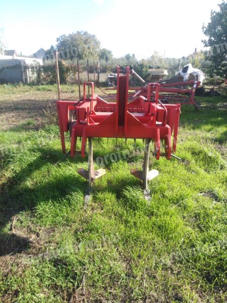 For sale 2 knife Helti tiller