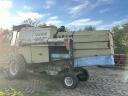 Forschritt E512 combine with 4 m grain table