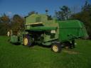 John Deere 965 combine