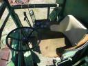 John Deere 965 combine