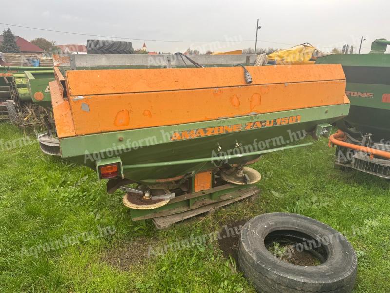 AMAZONE ZA-U 2000 litre double disc fertiliser spreader