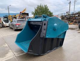 MB Crusher BF120, 4 kőtörőkanál