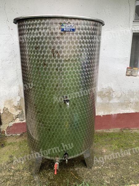 Säurebeständiger Tank zu verkaufen (600 l)