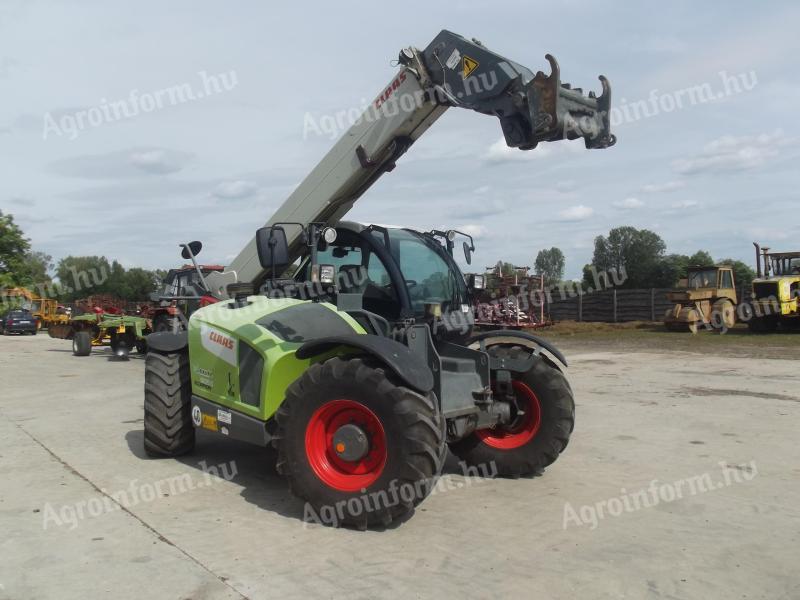 Ładowarka Claas Scorpion 9055 na sprzedaż w dobrym stanie technicznym