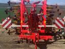 Pöttinger Synkro 4030 T - cultivator de sol tractat