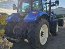 Traktor New Holland T5.95 + čelný nakladač Stoll