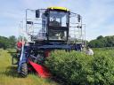 JAGODA - OSKAR 4WD - self-propelled fruit harvester - also eligible for subsidies