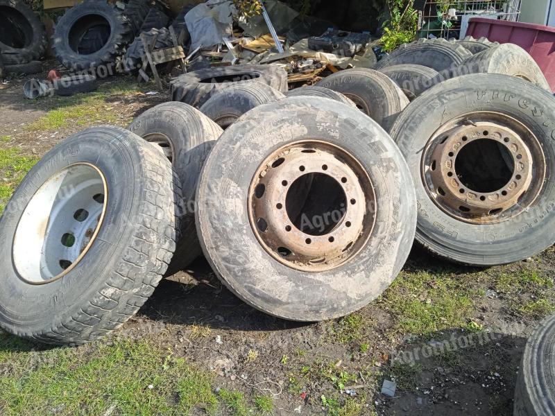 Trailer wheels - tyres for sale, exchangeable livestock firewood