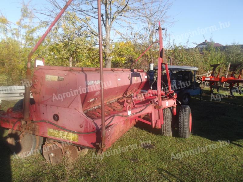 Kühne 6200 grain drill for sale