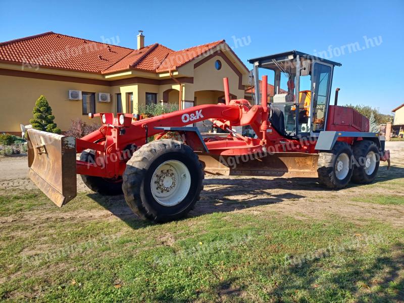 Grader tipa O&K F156