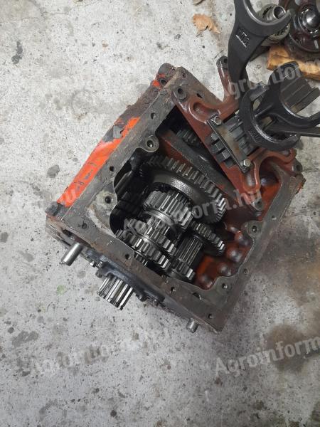 Used gearbox for Mtz 80/82 in good condition for sale