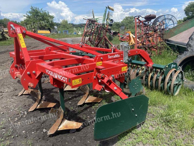 VOGEL NOOT TERRAMIX 300, 3 M FIELD CULTIVATOR GRUBBER