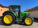 Traktor John Deere 6230, ušetřený