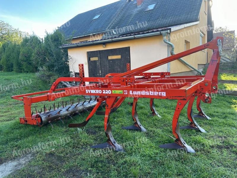 PÖTTINGER Landsberg Synkro 220 grúber