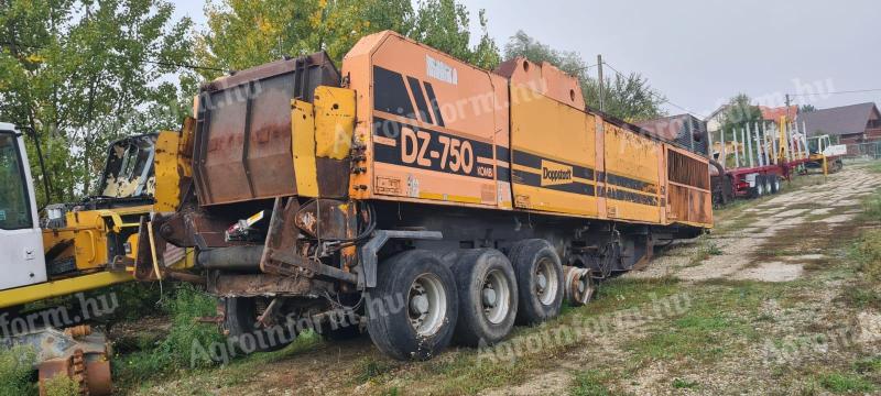 Doppstadt DZ 750 combi wood grinder