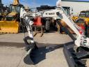 Bobcat 425 mini excavator