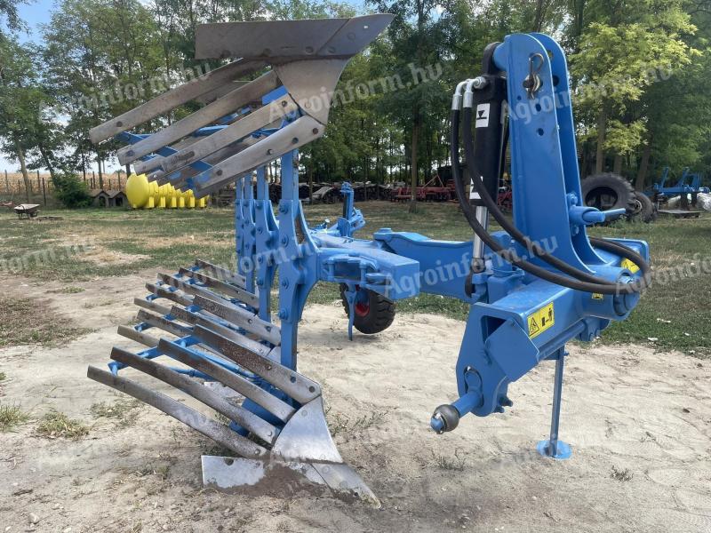 Lemken plough with 4 headers